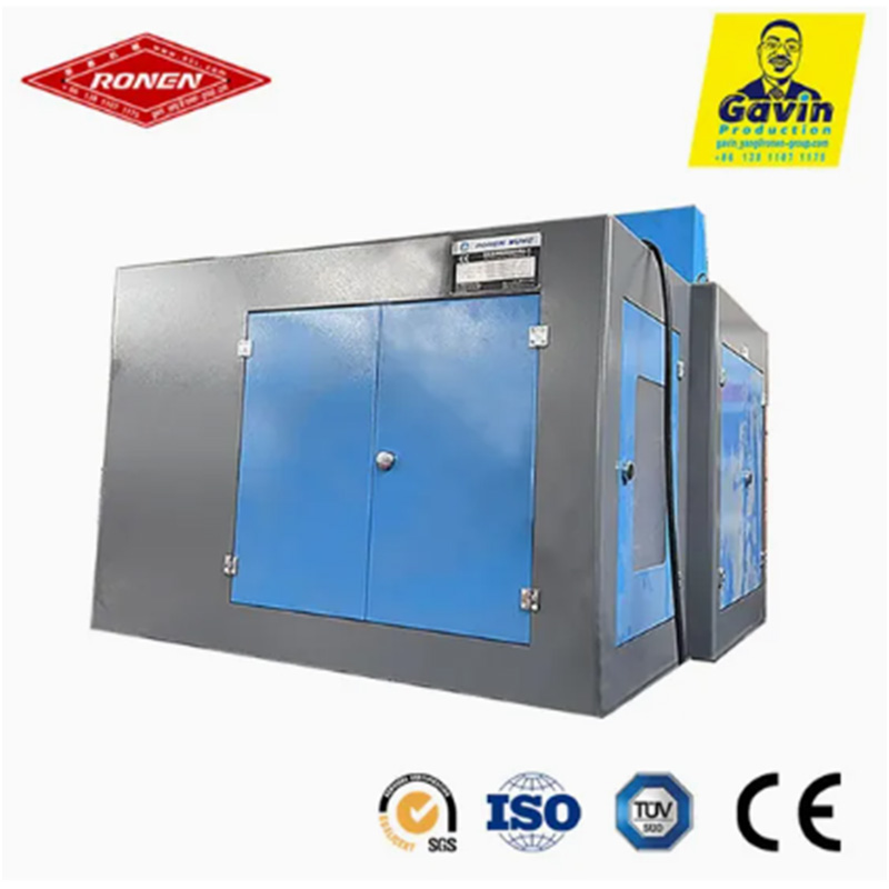 Automatický stroj na výrobu 4 zápustek a 4 vyfukovacích šroubů